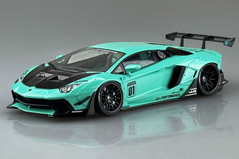 Aoshima 05995 1/24 LB-Works Lamborghini Aventador Limited Edition Ver.2