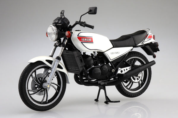 Aoshima 1/12 Diecast Motorcycle, 1/12 Yamaha RZ250 NEW PEARL WHITE