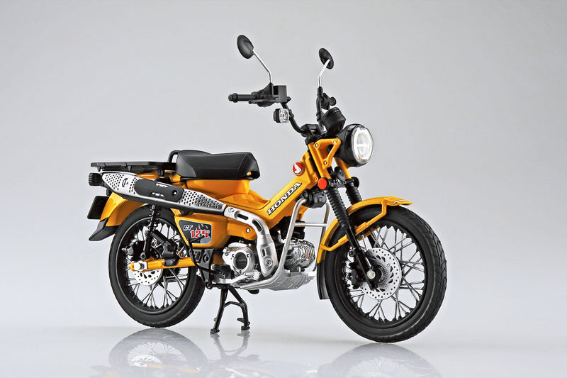 Aoshima 11184 1/12 Honda CT125 Hunter Cub Turmeric Yellow Diecast Motorcycle