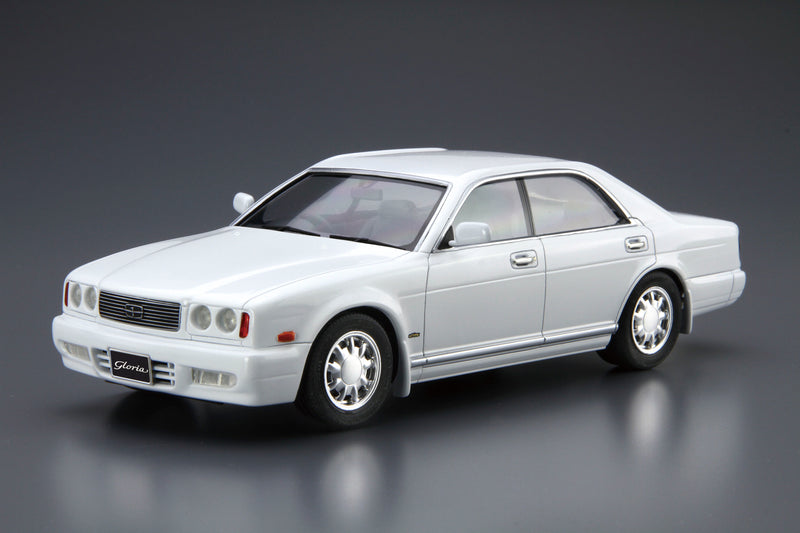 Aoshima 06194 1/24 Nissan Y32 Cedric/Gloria Granturismo Ultima '92