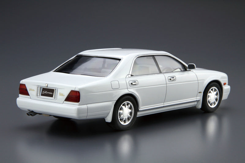 Aoshima 06194 1/24 Nissan Y32 Cedric/Gloria Granturismo Ultima '92