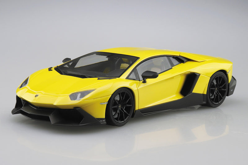 Aoshima 05982 1/24 Lamborghini Aventador 50th Anniversario '13