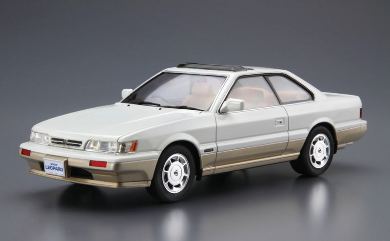 Aoshima 06994 1/24 Nissan UF31 Leopard Ultima V30Twincam Turbo '90