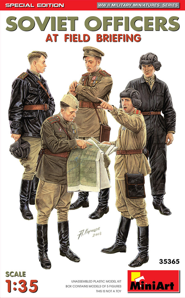 MiniArt 35365 1/35 Soviet Officers at Field Briefing - Special Edition