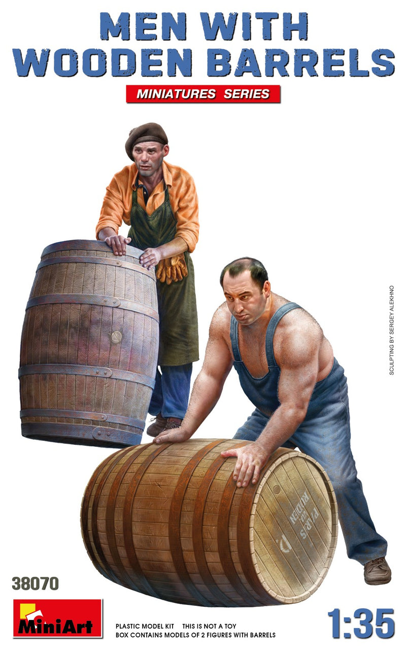 MiniArt 38070 1/35 Men with Wooden Barrels