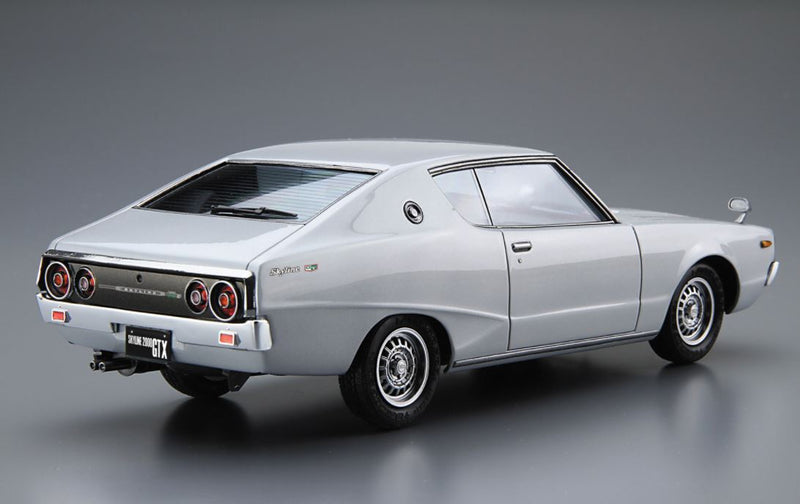 Aoshima 06211 1/24 Nissan GC111 Skyline HT2000GTX-ES '76