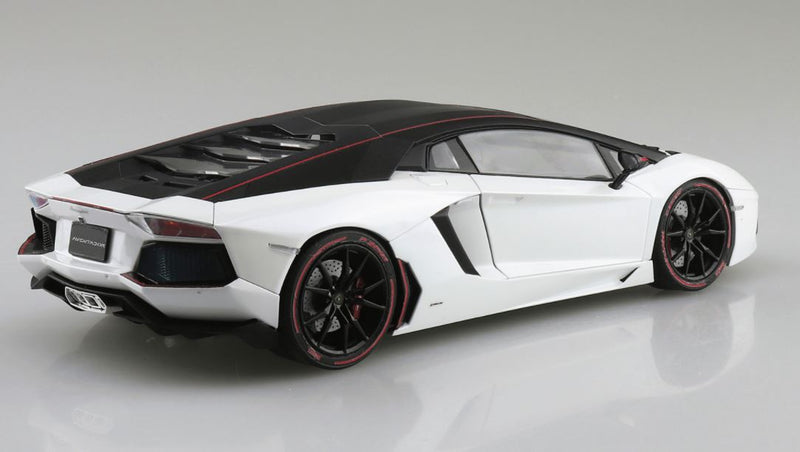 Aoshima 06121 1/24 Lamborghini Aventador '15 Pirelli Edition