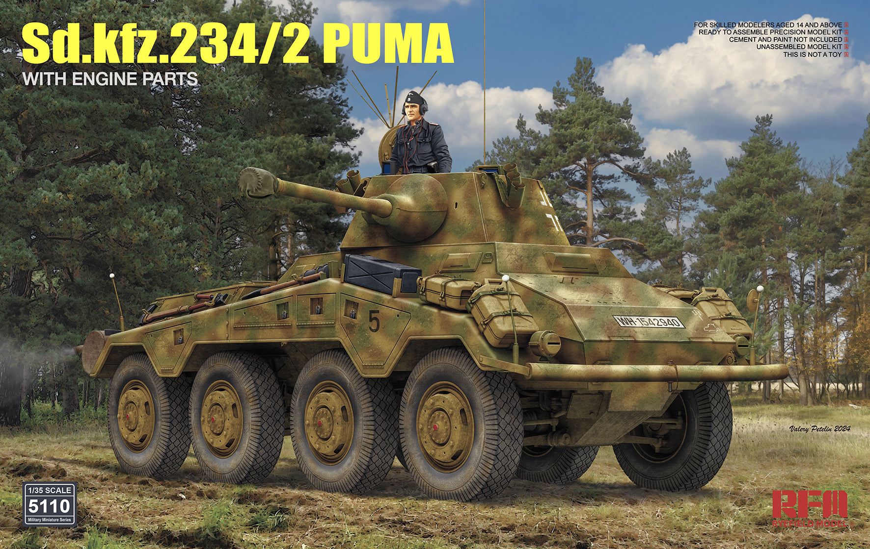 PRE-ORDER RFM 5110 1/35 Sd.Kfz 234/2 Puma with Engine parts PRE-ORD