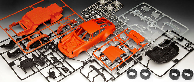 Revell 07031 1/24 Porsche 934 RSR "Jägermeister"