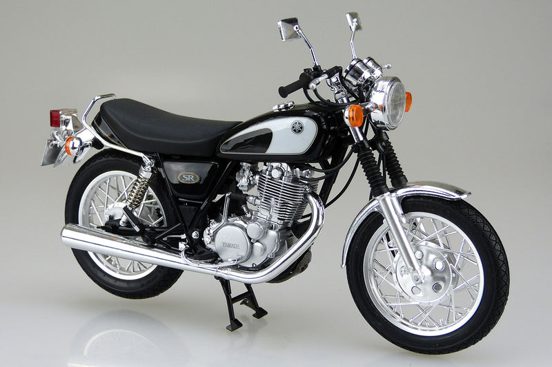 Aoshima 06711 1/12 Yamaha 1JR SR400 / 1JN SR500 '96