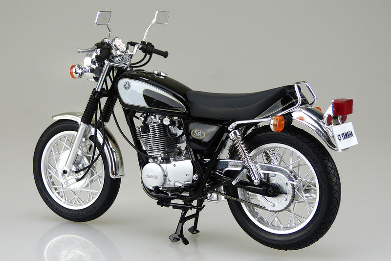 Aoshima 06711 1/12 Yamaha 1JR SR400 / 1JN SR500 '96