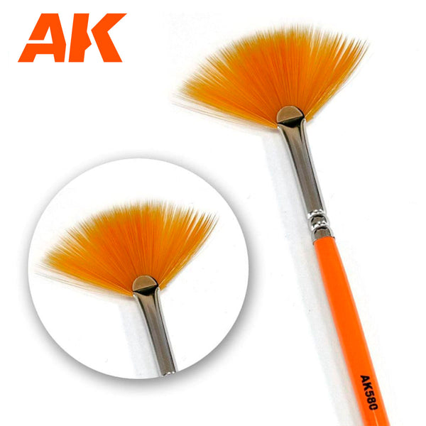 AK Interactive 580: Fan Weathering Brush