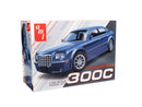 AMT 1488 1/25 2005 Chrysler 300C