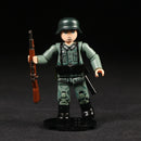 Build Army BAF001 WW2 German Infantry Rifleman Midfigure