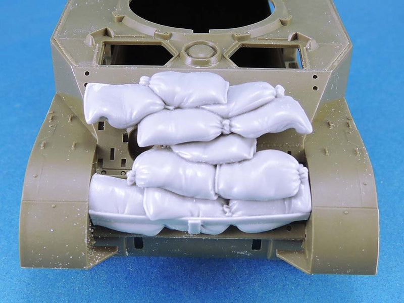 Legend LF1431 1/35 US M5/M8 Front Hull Sandbag Armor Set