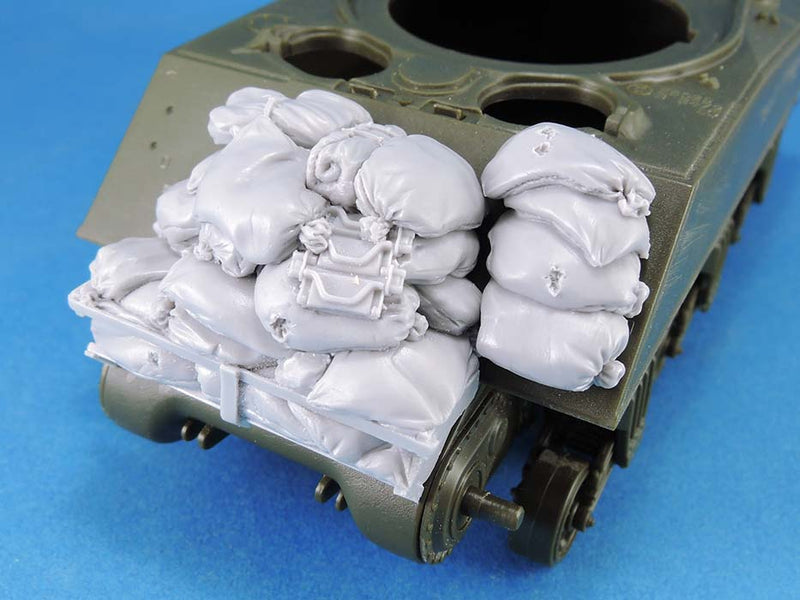 Legend LF1434 1/35 US M4A3 Front Hull Sandbag Armor set