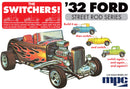 MPC 992 1/25 1932 FORD SWITCHERS ROADSTER/COUPE