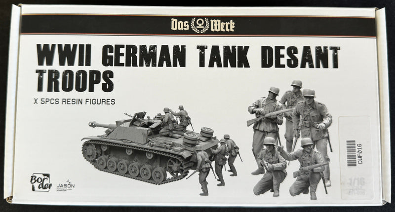 Das Werk  1/16 STUG III AND FIGURES combo 2 pack 1/16 WWII 5 German tank Desant Troops  resin figures and Stug III with winterketten