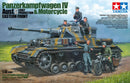 Tamiya 25209 1/35 Panzerkampfwagen IV & Motorcycle and crew