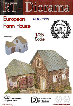 RT DIORAMA 35295 1/35 European Farm House (Upgraded Ceramic Version)