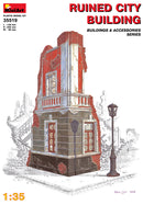 MiniArt 35519 1/35  Ruined City Building