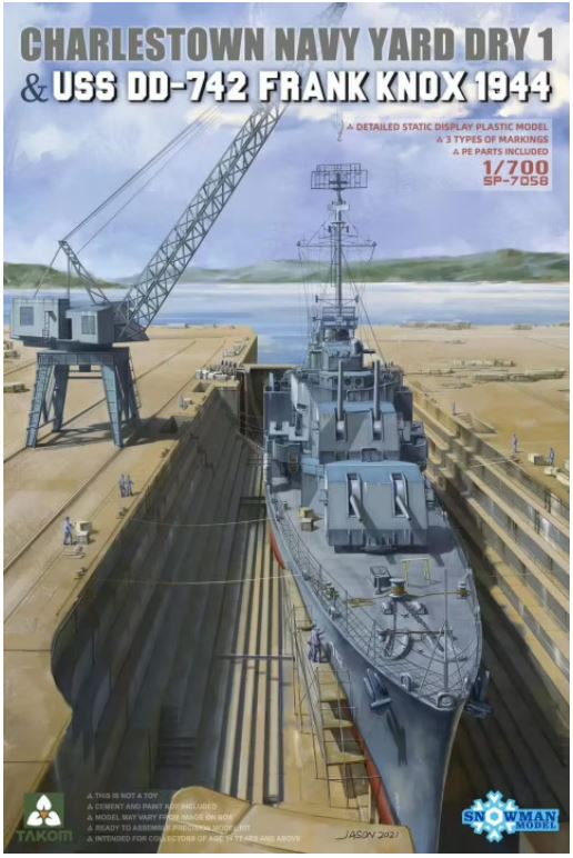 TAKOM 7058 1/700  Charlestown Dry Dock & USS DD-742 Frank Knox