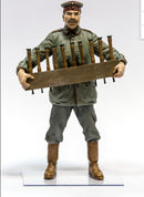 Copper State Models F32004 1/32 German Aerodrome Personnel w/ Grenades Crate