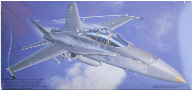 Fujimi 72015 1/72  F/A-18D Hornet "Bengals"