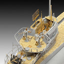 Revell 05163 1/72 German Type VII C/41 Submarine Platinum Edition