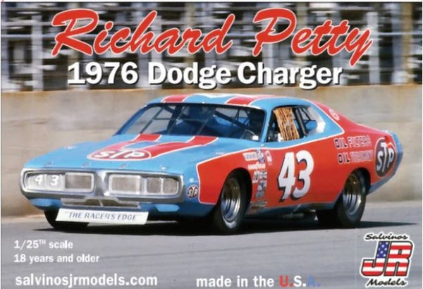 Salvinos JR RPDC1976D 1/25 Richard Petty '76 Dodge Charger