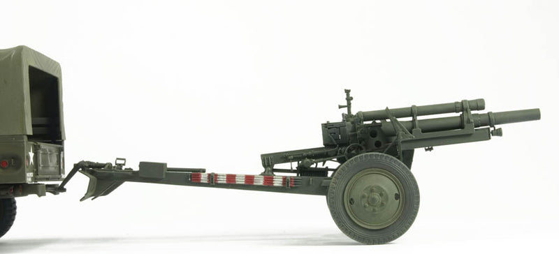AFV Club 35160 1/35 M2A1 105mm Howitzer & Carriage M2