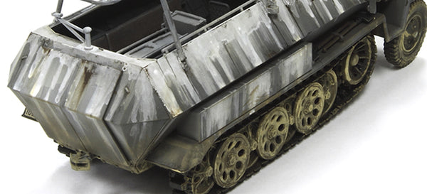 TAKOM、AFVCLUBなど 1/35 M51A2 5-Ton Dump Truck - AFVAF35322 - Brookhurst Hobbies
