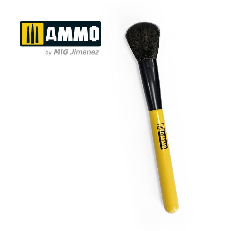 AMMO by Mig 8575 Dust Remover Brush 1