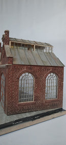 RT DIORAMA 35285 1/35 Diorama-Base: "Industrial Hangars" (Upgraded Ceramic Version)