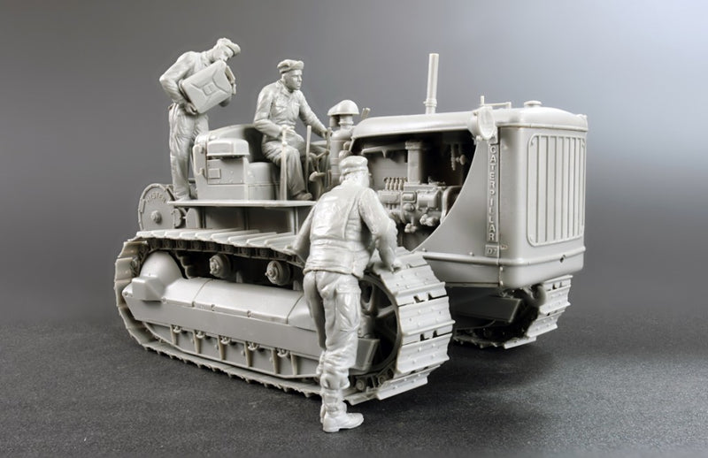 Miniart 35225 1/35 U.S. Tractor with Towing Winch & Crewmen, Special Edition