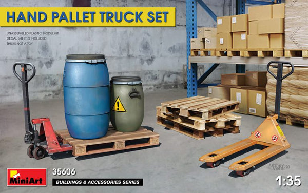 MiniArt 35606 1/35 Hand Pallet Truck Set