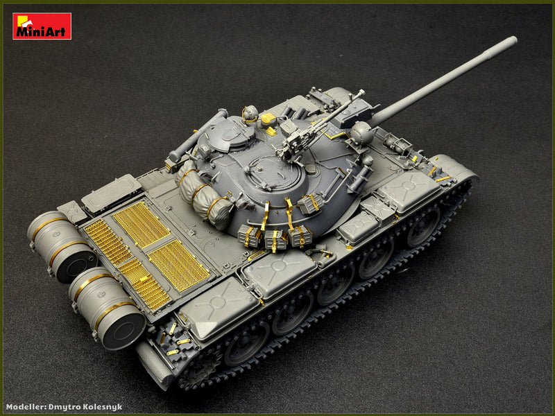 Miniart 37024 1/35 T-55A MOD. 1981