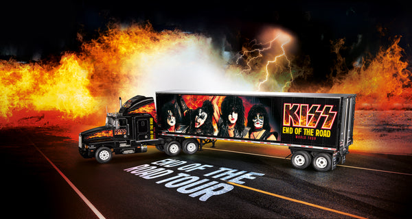 Revell 7644 1/32 Truck & Trailer "KISS Tour Truck " Limited Edition w/paint and cement