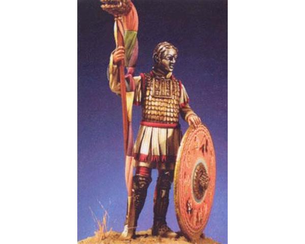 ROMEO Models 54050 54mm Roman Cavalryman Draconarius in Hippica Gymnasia
