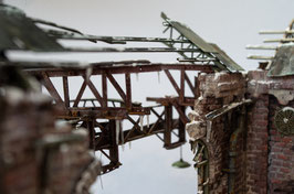 RT DIORAMA 35303 1/35 Diorama-Base: ""Stalingrad Tractor Factory"" (Upgraded Ceramic Version)