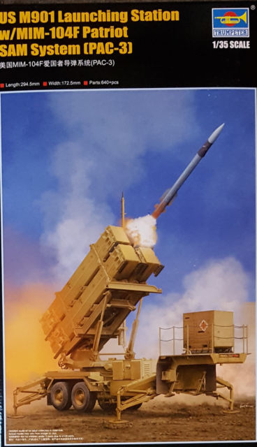 Trumpeter 01040 1/35 Launching Station & MIM-104F Patriot SAM (PAC-3)