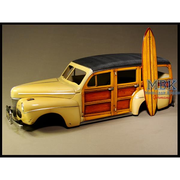 Uschi Van Der Rosten UV1008 Woodie Special Woodgrain Cars, 1/24 - 1/25